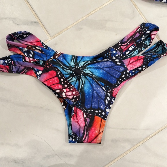 Cheeky swim bikini - Picture 3 of 3